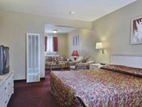 Beachway Inn and Suites