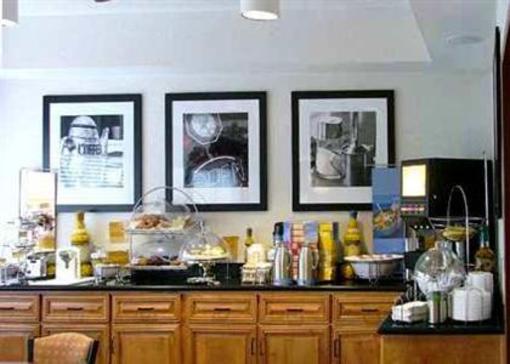 фото отеля Hampton Inn Conyers