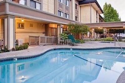 фото отеля Best Western Plus John Muir Inn