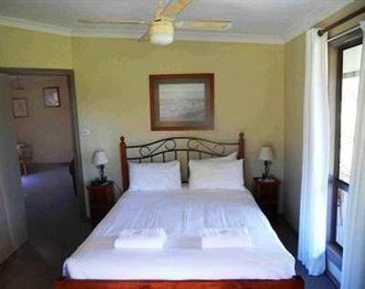 фото отеля Twin Trees Country Cottages Pokolbin