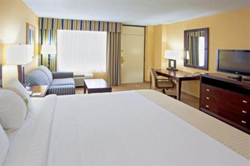 фото отеля Holiday Inn Solomons Conference Center and Marina