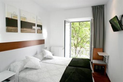 фото отеля Pension San Ignacio San Sebastian
