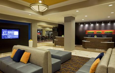 фото отеля Courtyard by Marriott Toronto Downtown