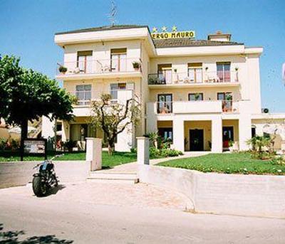 фото отеля Albergo Mauro Sirmione