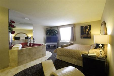 фото отеля Quality Inn & Suites Winnipeg