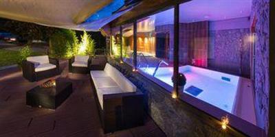 фото отеля Les Bartavelles Hotel Embrun