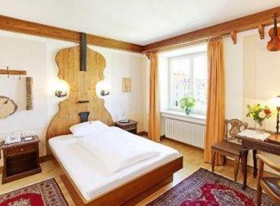 фото отеля Hotel Hirsch Fussen