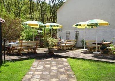 фото отеля Hotel Waldschlösschen Mittenwalde