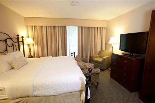 фото отеля Embassy Suites Richmond - The Commerce Center