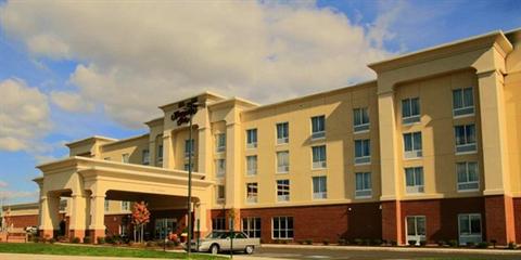 фото отеля Hampton Inn Syracuse Clay
