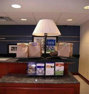 фото отеля Hampton Inn Syracuse Clay
