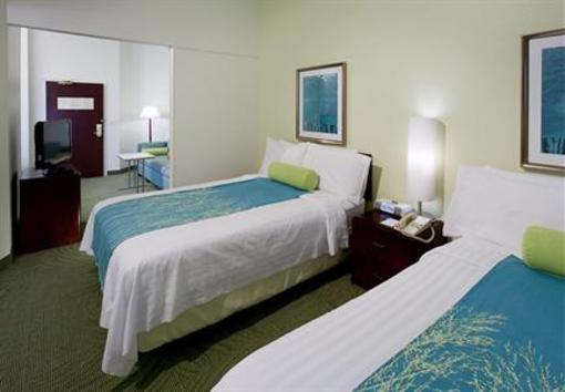 фото отеля SpringHill Suites Dallas Addison/Quorum Drive
