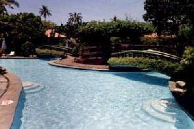 фото отеля Tambuli Beach Club West Hotel