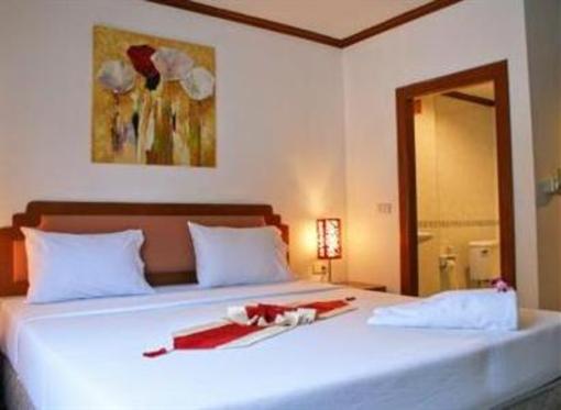фото отеля New Paradise Inn Hotel Phuket