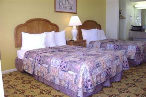 фото отеля Countryside Inn Sealy