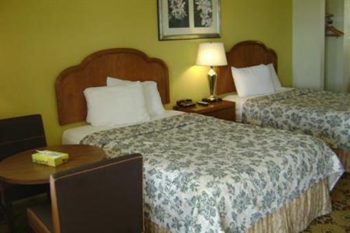 фото отеля Countryside Inn Sealy