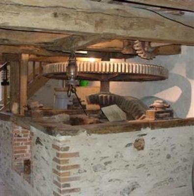 фото отеля Moulin Du Chapitre Guesthouse Chanzeaux
