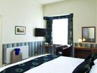 фото отеля Weary Ploughman Hotel Brixham