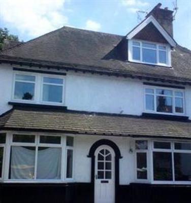 фото отеля Three Bridges Bed and Breakfast Crawley