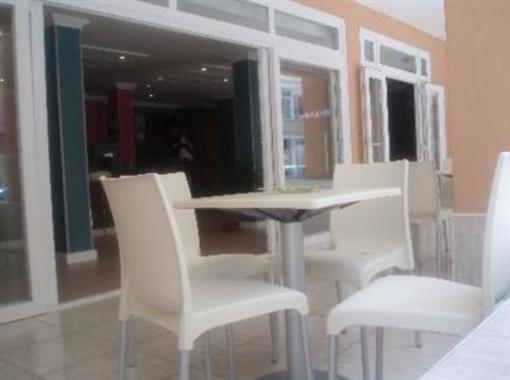фото отеля Hostal Teide Llucmajor