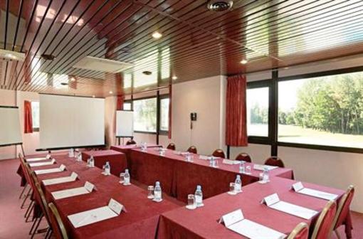 фото отеля Golf Hotel Grenoble Charmeil Saint-Quentin-sur-Isere