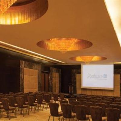 фото отеля Radisson Blu Hotel Ghaziabad