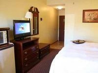 Hampton Inn Louisville I-65 @ Brooks Rd.
