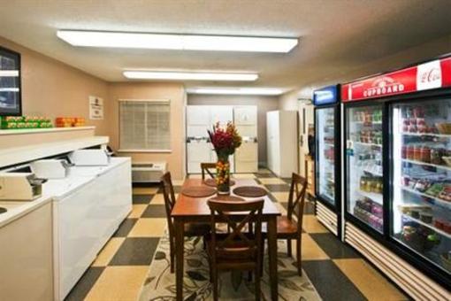 фото отеля Candlewood Suites Detroit Southfield