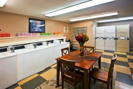 фото отеля Candlewood Suites Detroit Southfield