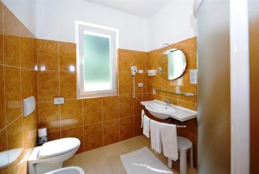 фото отеля Hotel Garni Orchidea