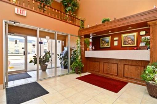 фото отеля Americas Best Value Inn Camelot Inn of Fairview Heights