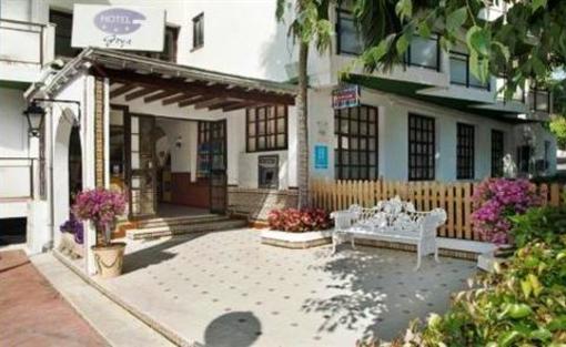 фото отеля Hotel Complejo Los Pintores Benalmadena