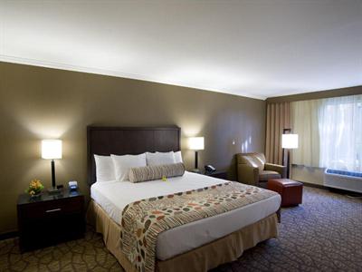 фото отеля Airtel Plaza Hotel and Conference Center