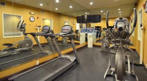 фото отеля Holiday Inn Express San Antonio Airport North