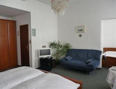 фото отеля Hotel Pension Lumes