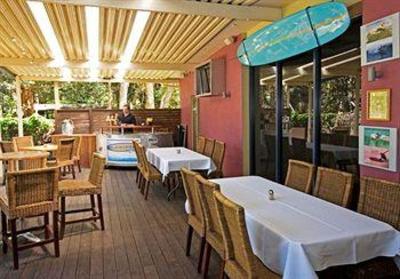 фото отеля Flynns Beach Resort