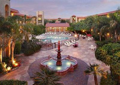 фото отеля Chaparral Suites Scottsdale