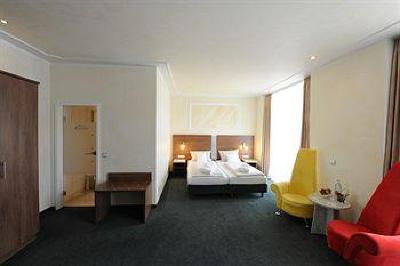 фото отеля Sympathie Hotel Fuerstenhof