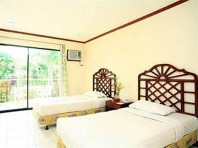 фото отеля Pacific Cebu Resort