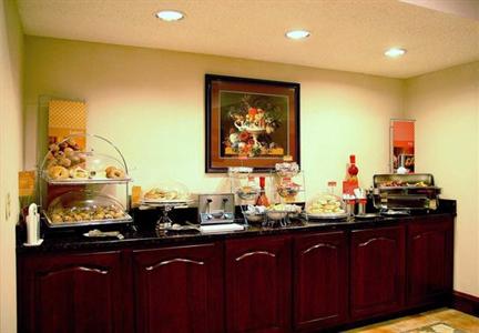 фото отеля Hampton Inn Hot Springs