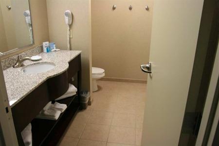 фото отеля Hampton Inn Lewisburg