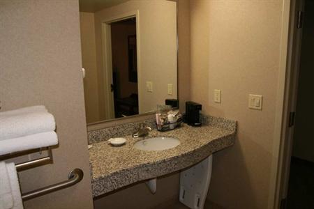 фото отеля Hampton Inn Lewisburg