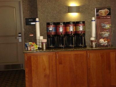 фото отеля Hampton Inn Lewisburg