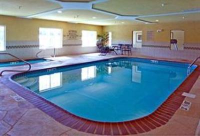 фото отеля Country Inn & Suites Valparaiso (Indiana)