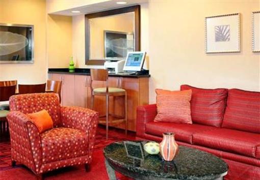 фото отеля Residence Inn Detroit Warren