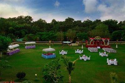 фото отеля Hotel Clarks Khajuraho