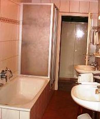 фото отеля Rote Lache Hohenhotel