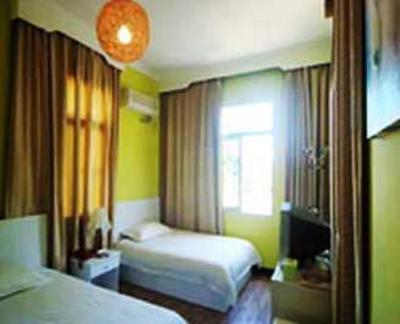 фото отеля Youth Hostel Xiamen