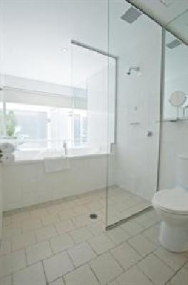 фото отеля Hotel Urban St Kilda