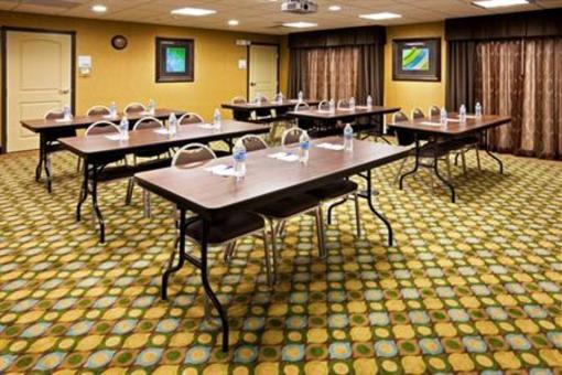 фото отеля Holiday Inn Express Hotel & Suites Limerick